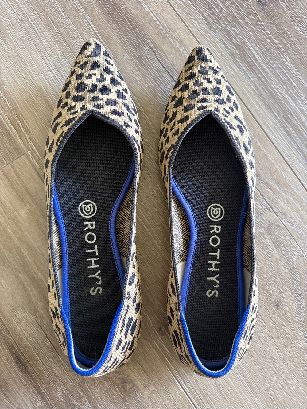 Rothy’s Pointy toe leopard flats